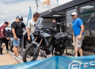 CFMOTO llevó estas motos a Expoagro y muchos se detuvieron a mirarlas.