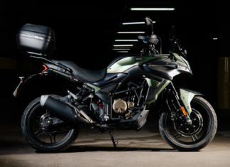 ¿Por qué todos compran esta Voge 300? La probamos